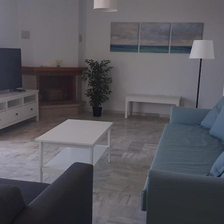 Apartment In Costa Del Sol With Large Terrace For 9 People Rincón de la Victoria Esterno foto