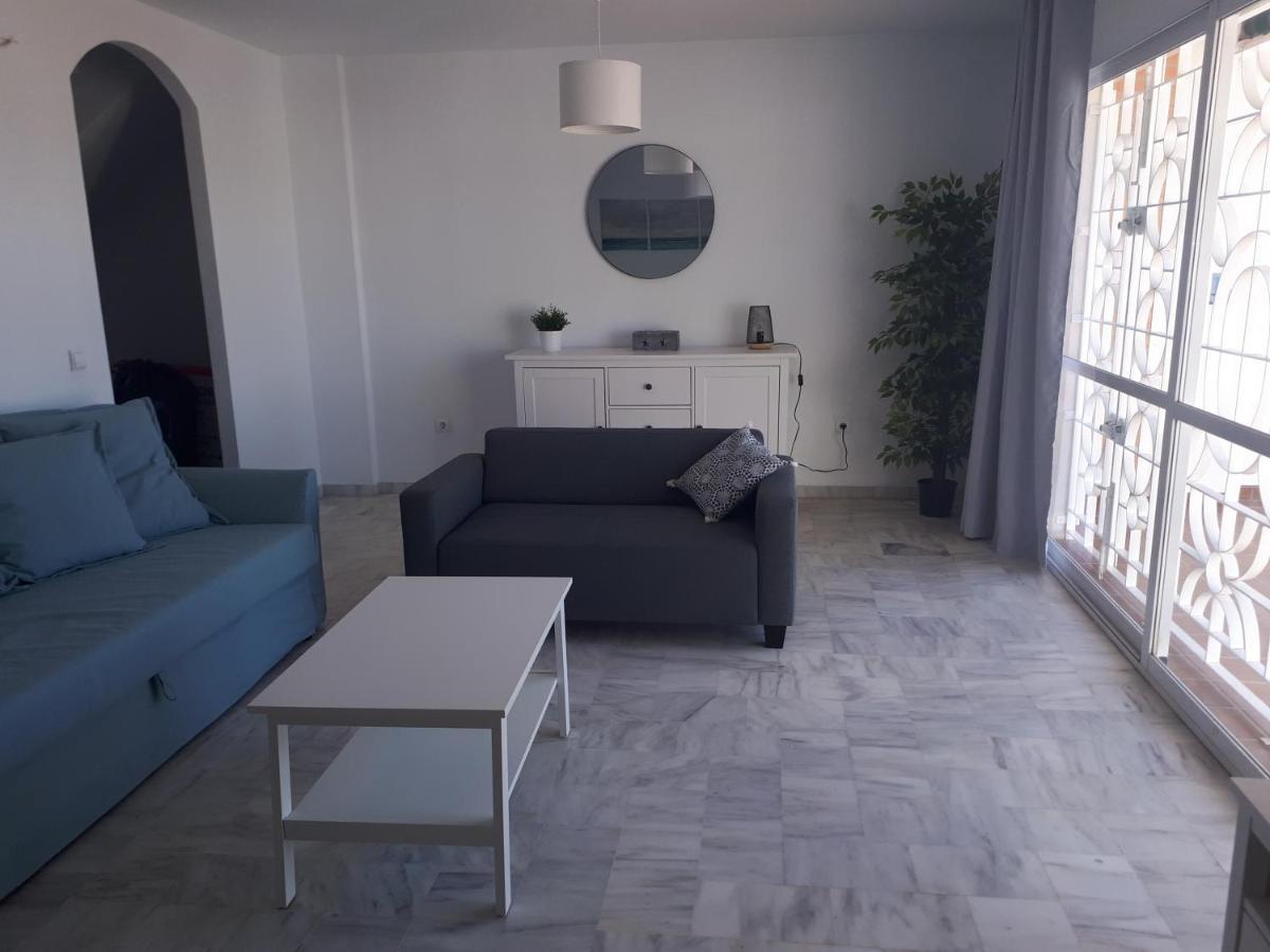 Apartment In Costa Del Sol With Large Terrace For 9 People Rincón de la Victoria Esterno foto