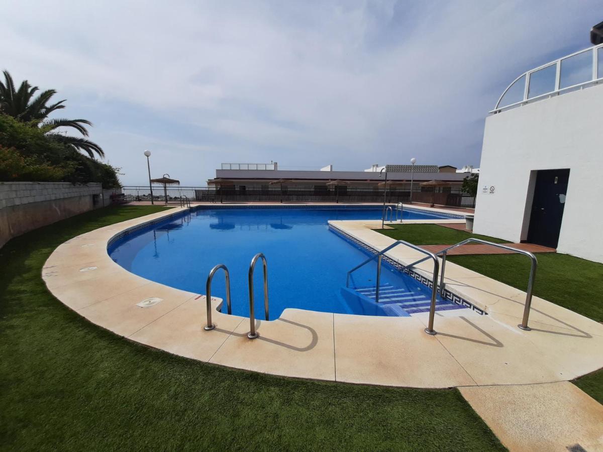 Apartment In Costa Del Sol With Large Terrace For 9 People Rincón de la Victoria Esterno foto