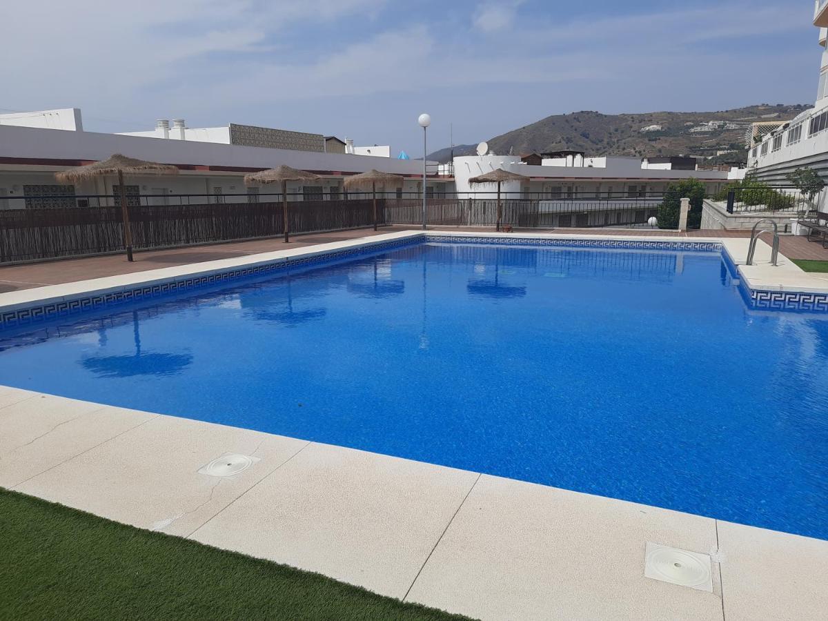 Apartment In Costa Del Sol With Large Terrace For 9 People Rincón de la Victoria Esterno foto